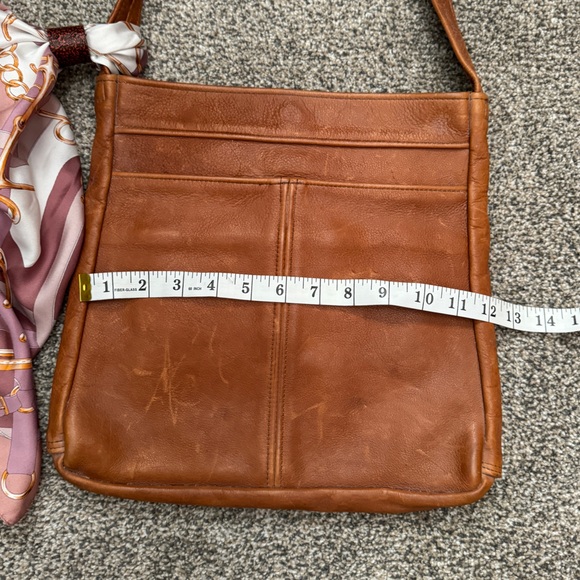 The Sandalmakers Los Gatos California Vintage Brown Leather Shoulder Bag - Picture 9 of 9